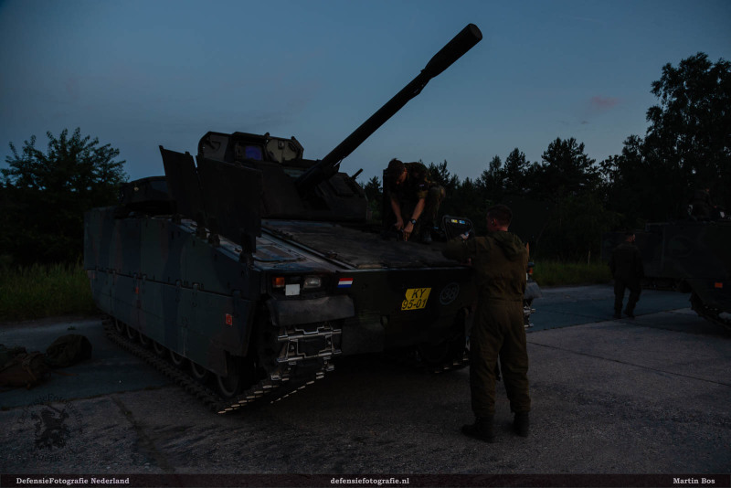 Sunset schieten CV90