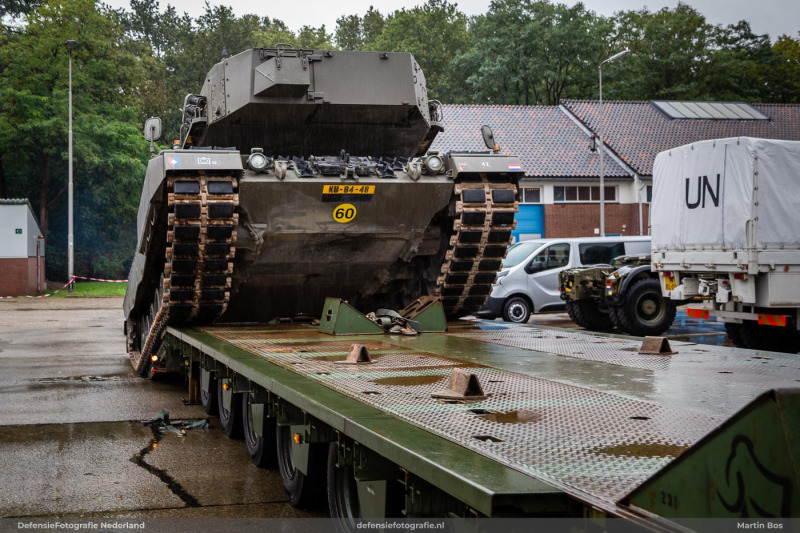 Inladen Leopard op Tropco