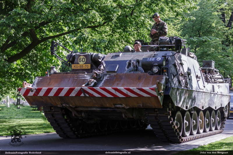 Leopard 2 Buffel