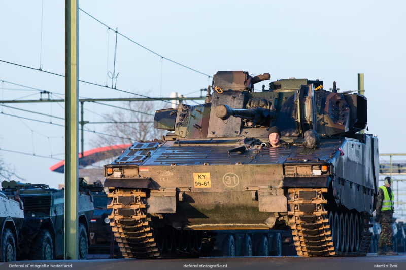 CV90
