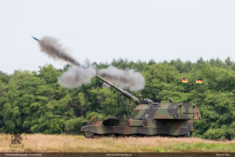 Schietdemonstratie PzH2000