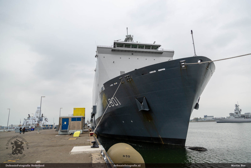 Zr.Ms. Johan de Witt (L801)