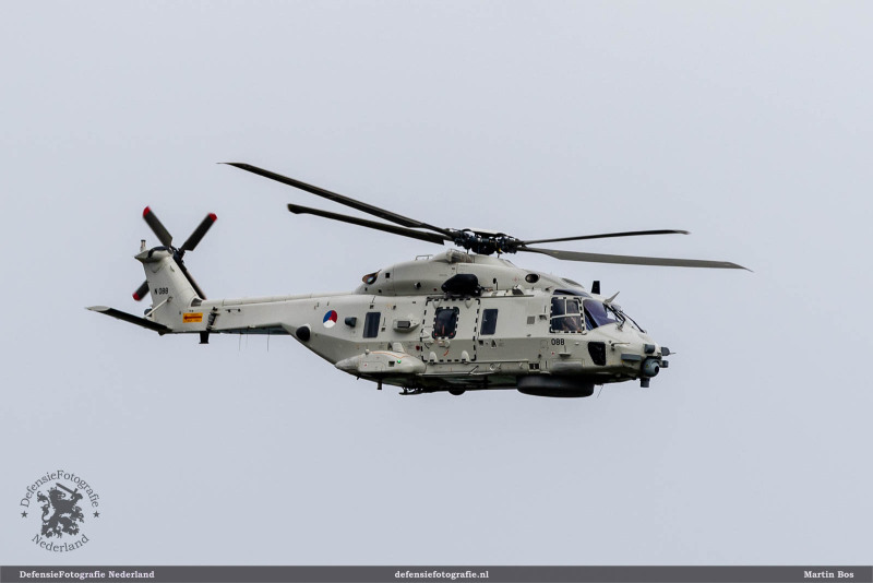 NH90