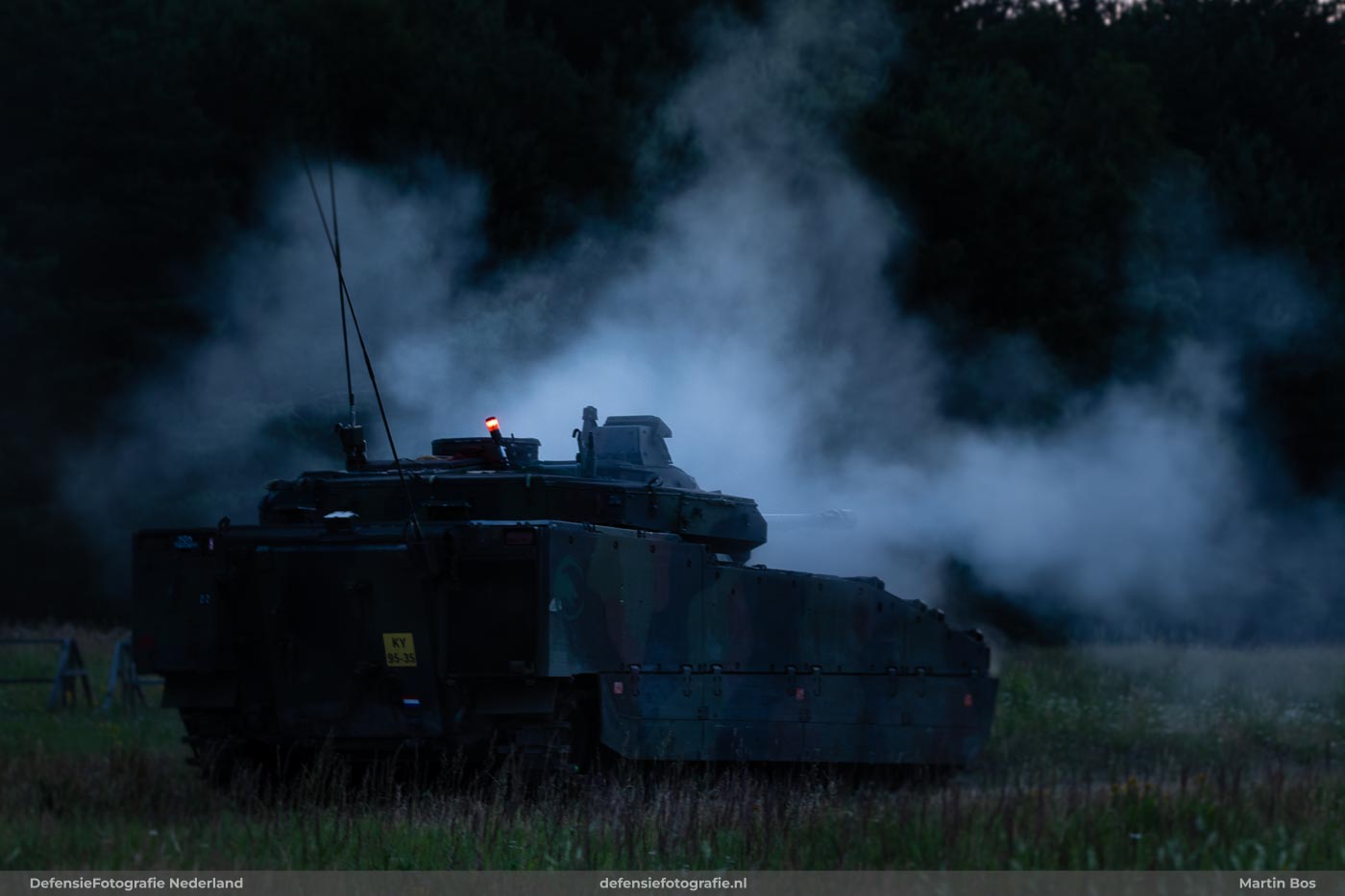 Sunset schieten CV90