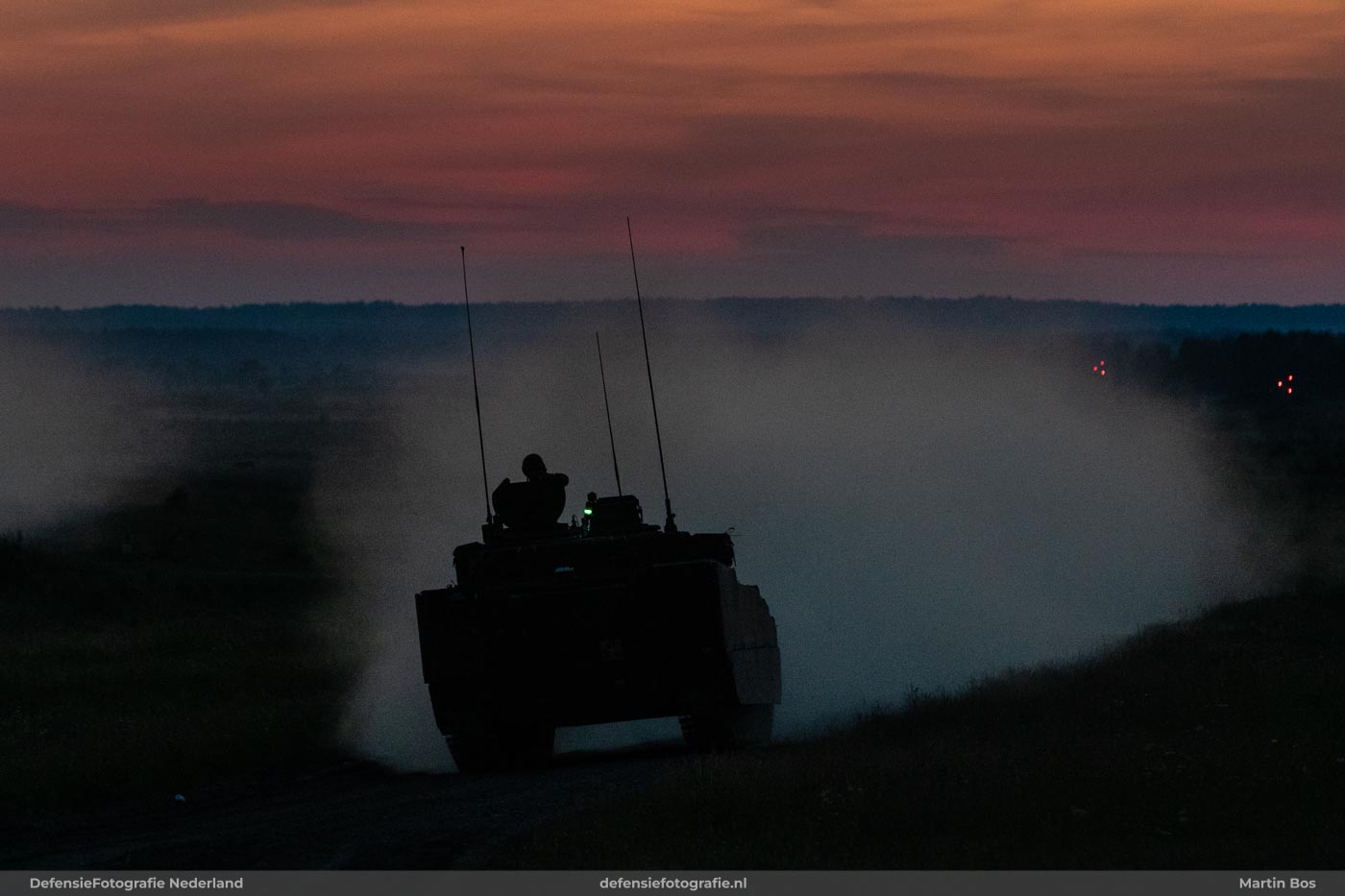 Sunset schieten CV90