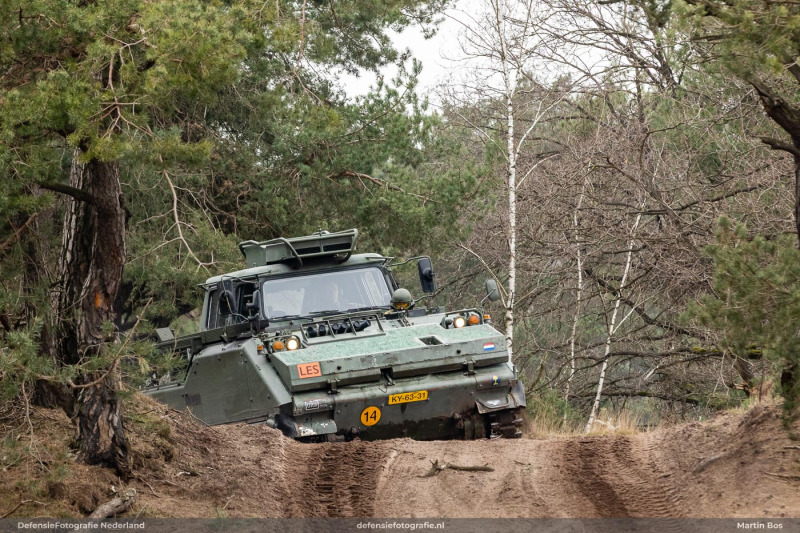 YPR-765 Les in het oefenbos
