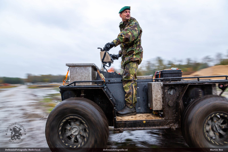 Demonstratie terreinrijden REEQ MQB