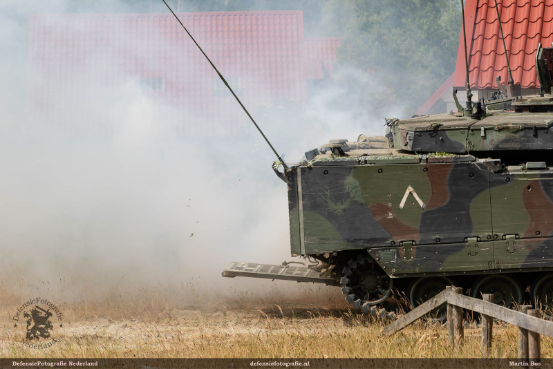 Onder dekking van rook