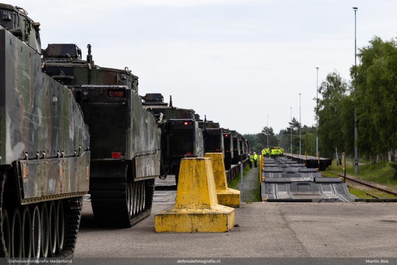 CV90 klaar voor transport
