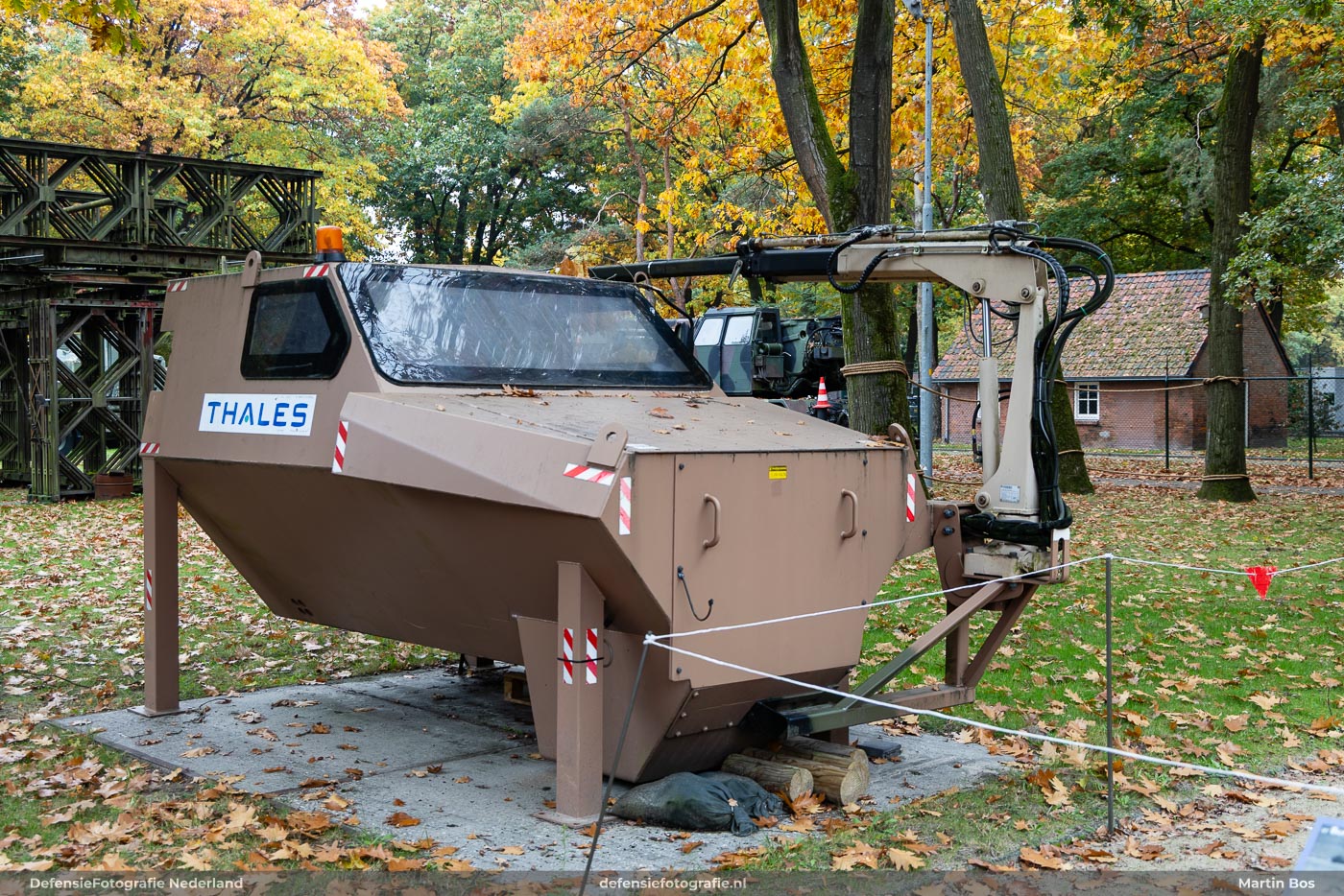 Bushmaster-model met onderzoeksarm