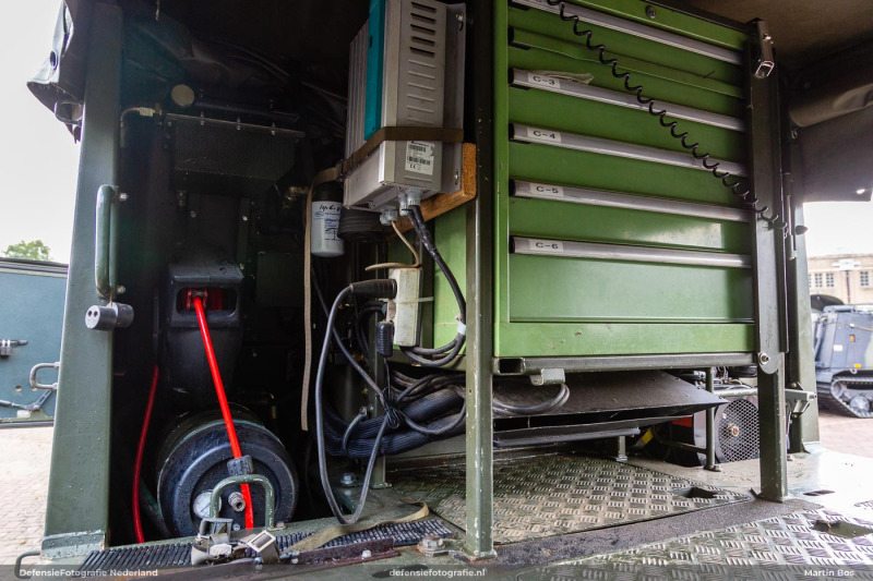 Binnenzijde Bv 206 bergings- en reparatievoertuig