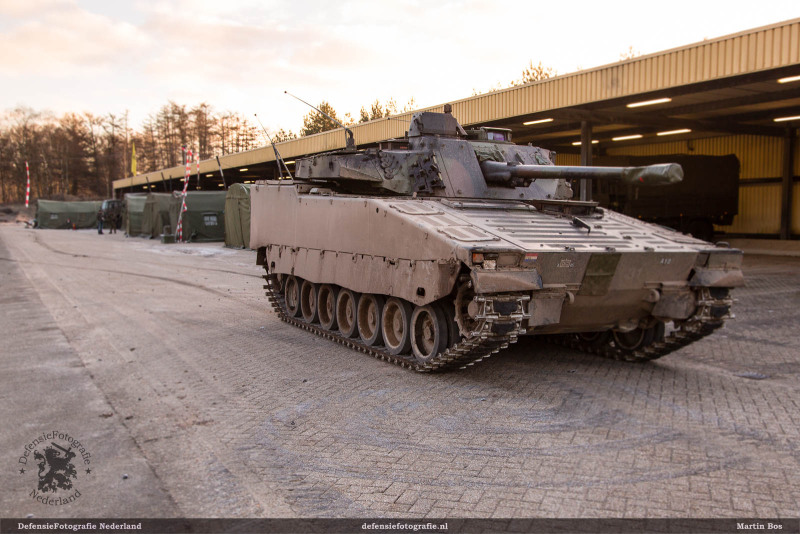 CV90