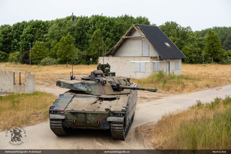 CV90 bij oefening Urban Phoenix in Marnewaard