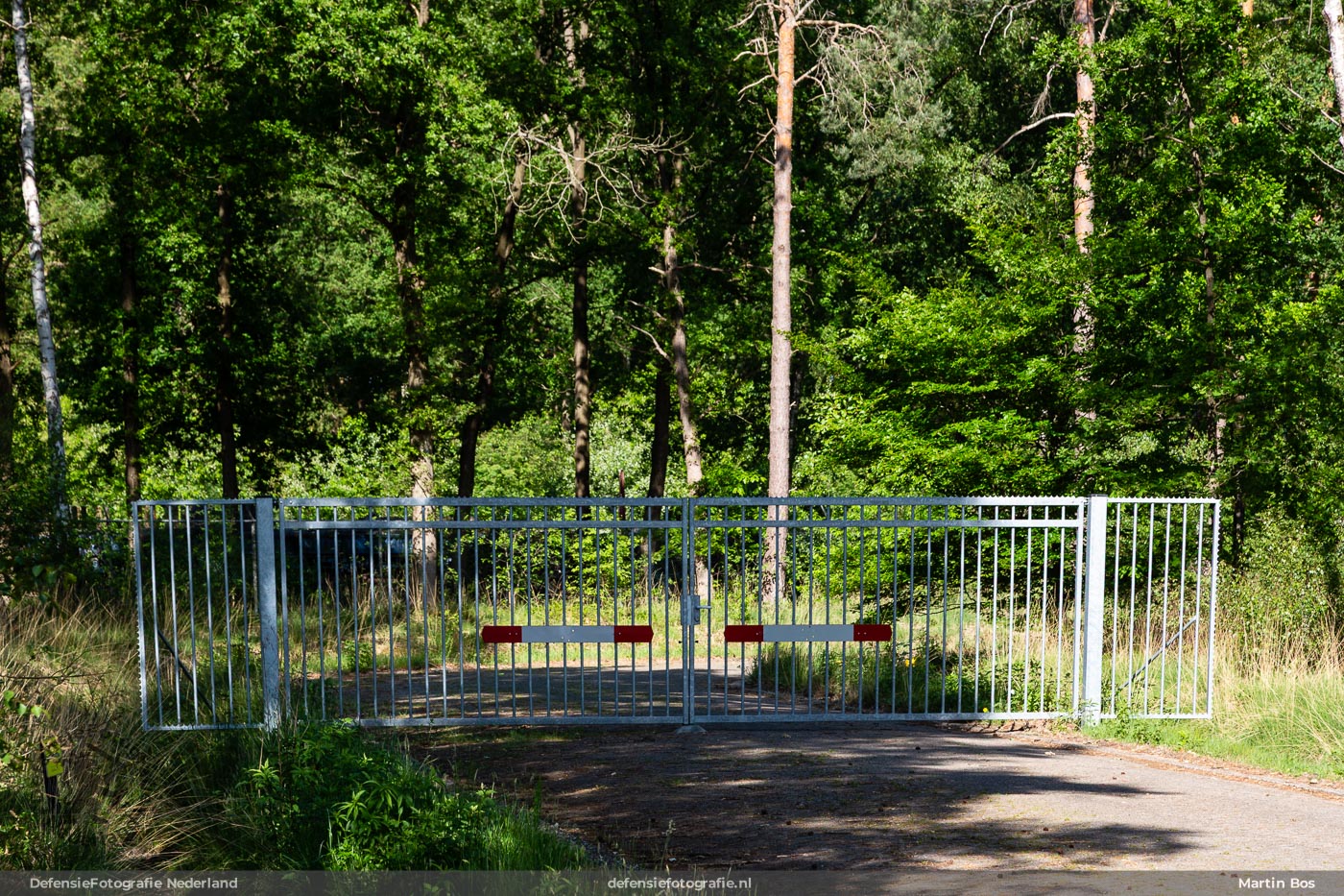 Zij-ingang
