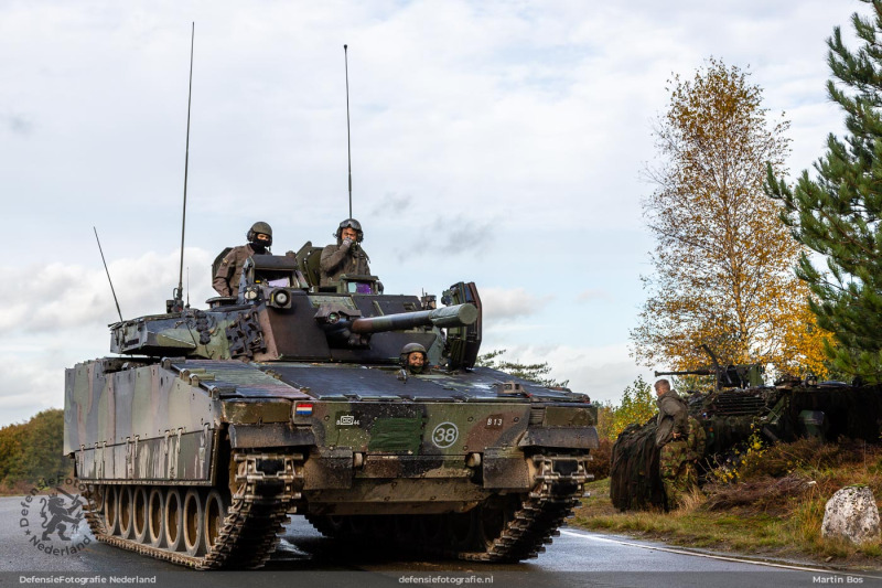 CV90 IFV