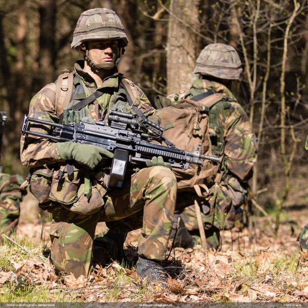 Oefening 42BLJ: uitgestegen aanval
