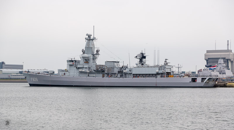 Karel Doorman klasse
