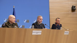 Persconferentie en aankondiging Steadfast Defender