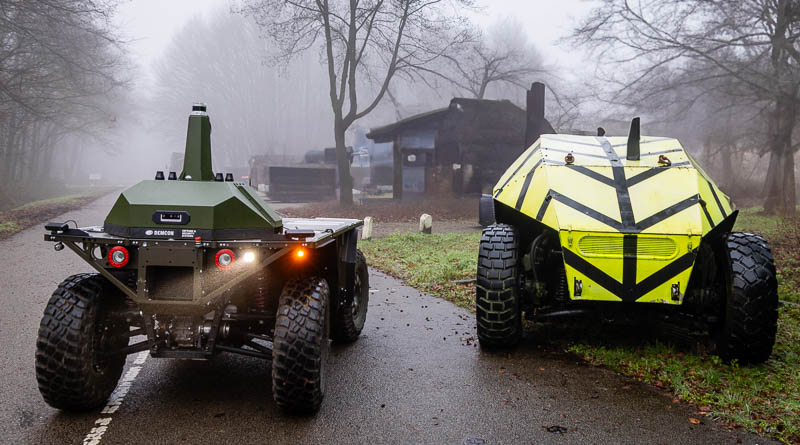 Links de nieuwe iUGV, rechts de oude voorganger
