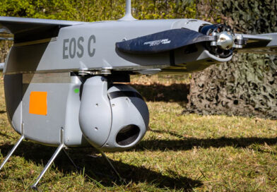 Verkenningsdrone close-up van voren