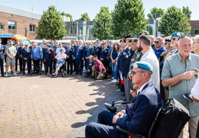 Veteranen op een rij, klaar voor de foto